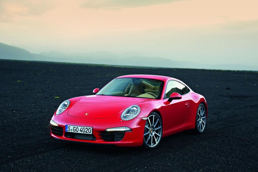  Porsche 911 Carrera 2011 года  (фото 16 из 47)